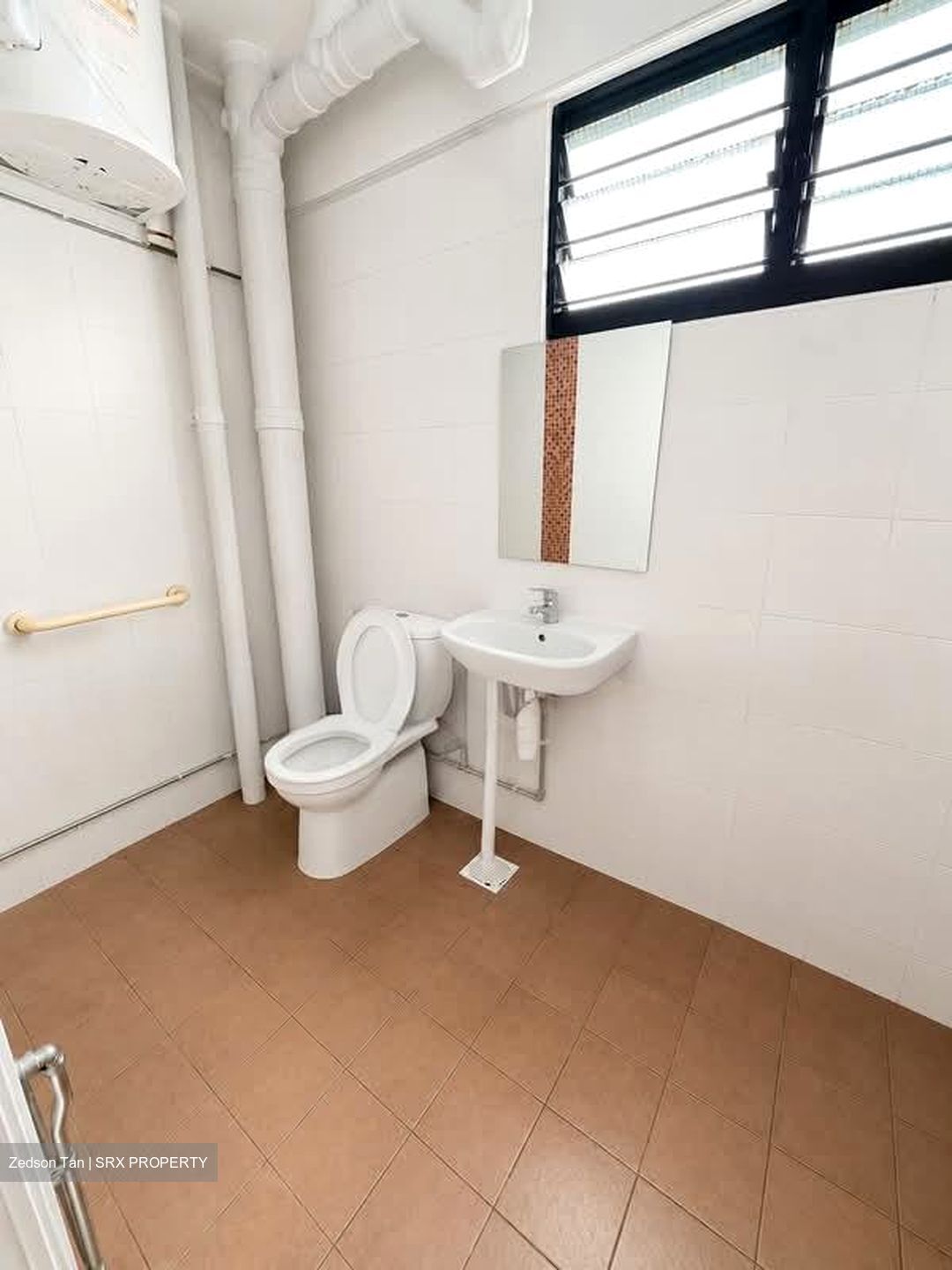 Blk 449 Tampines Street 42 (Tampines), HDB 5 Rooms #583430061